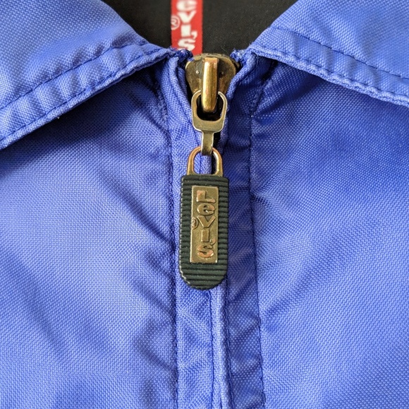 *RARE* Retro Levi's Windbreaker - Picture 3 of 8